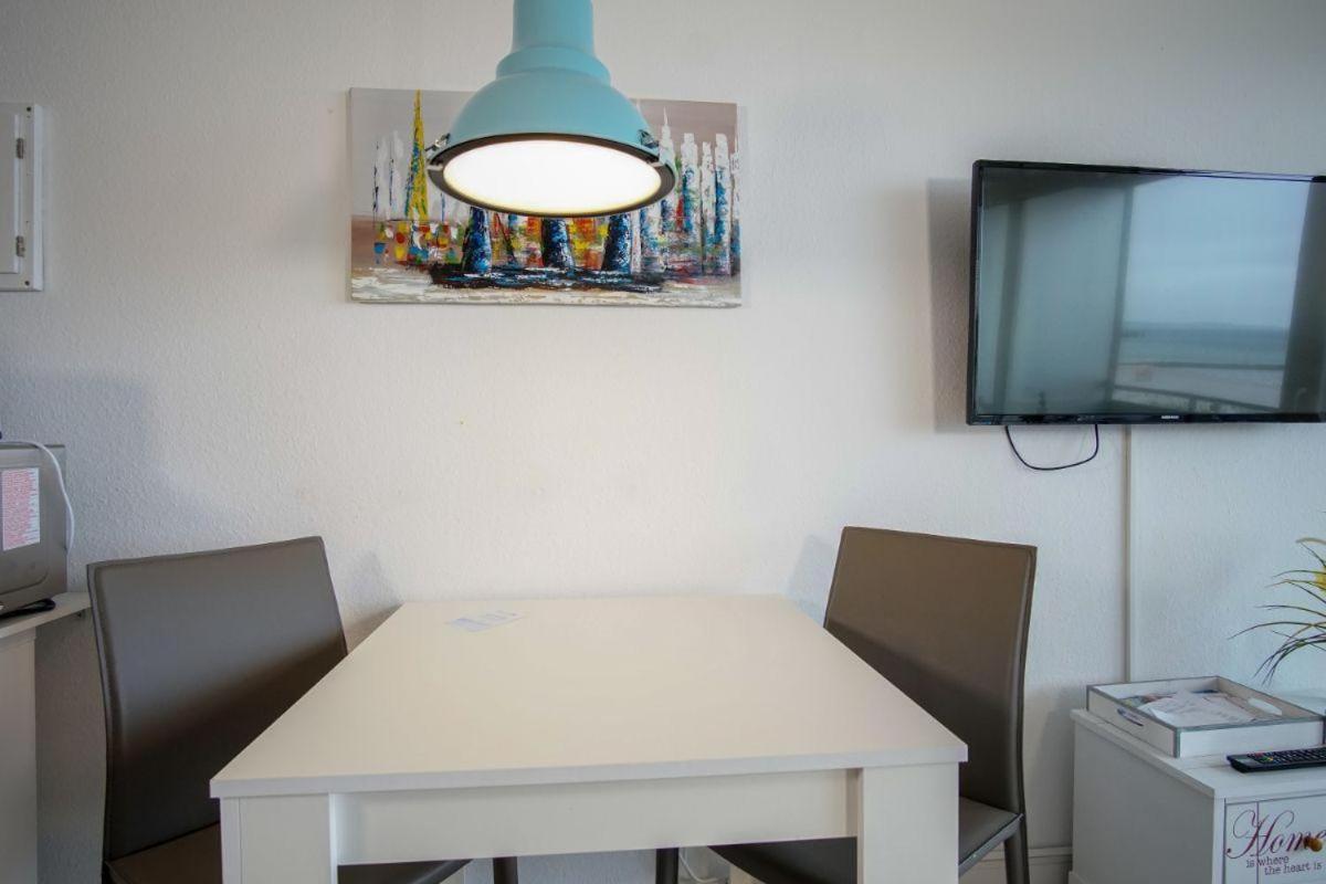 Haus-Sanddorn-Wohnung-18-Beachside Großenbrode Exteriér fotografie
